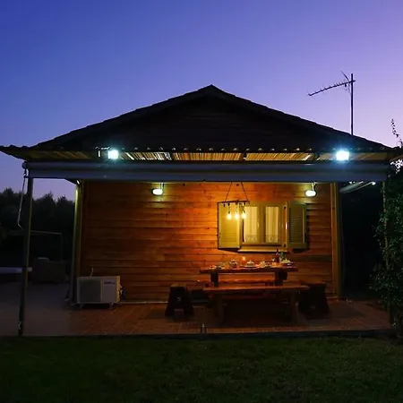 Dreamy Wooden * Lixouri